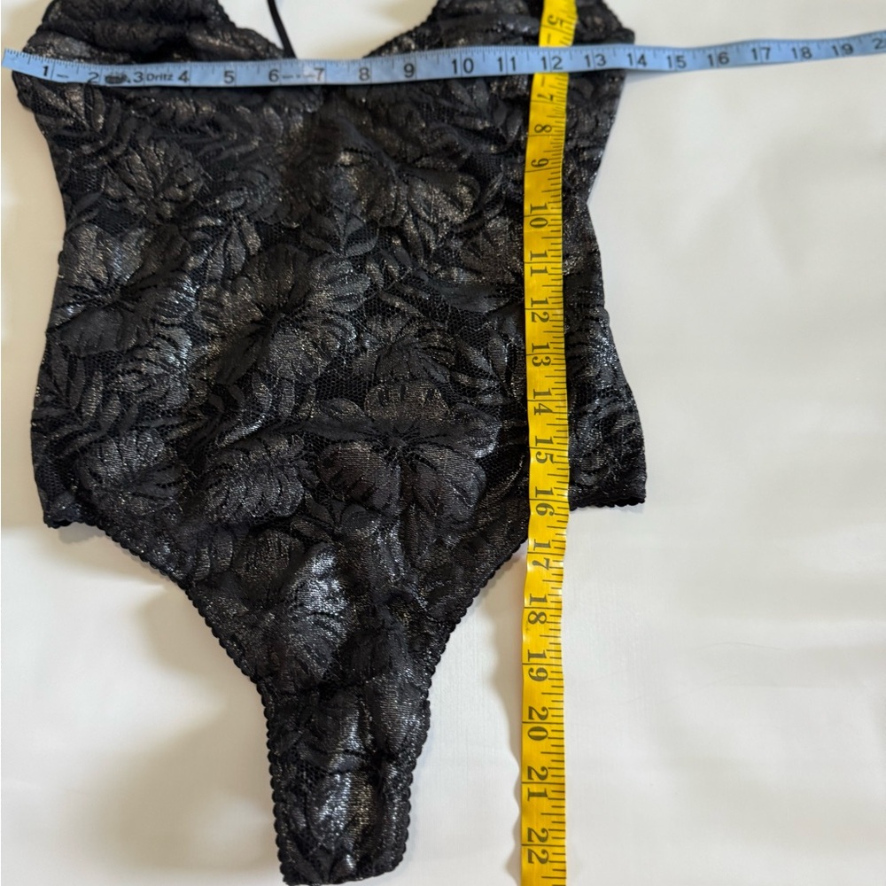 Victoria’s Secret Black Lace Bodysuit with Chris cross back in size small - Picture 5 of 11